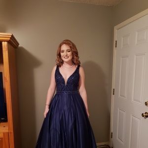 I'm selling my daughters catillion dress worn once